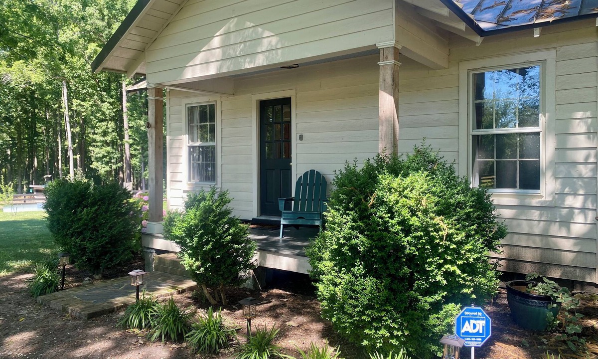Sparta Cottage | Cottage on Historic Property w/Working Farm - Beautiful Pool & Fire Pit