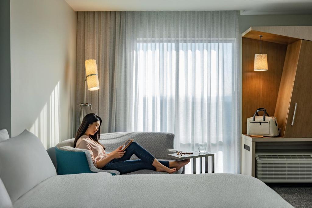 Granville Hotel | Courtyard by Marriott Morgantown