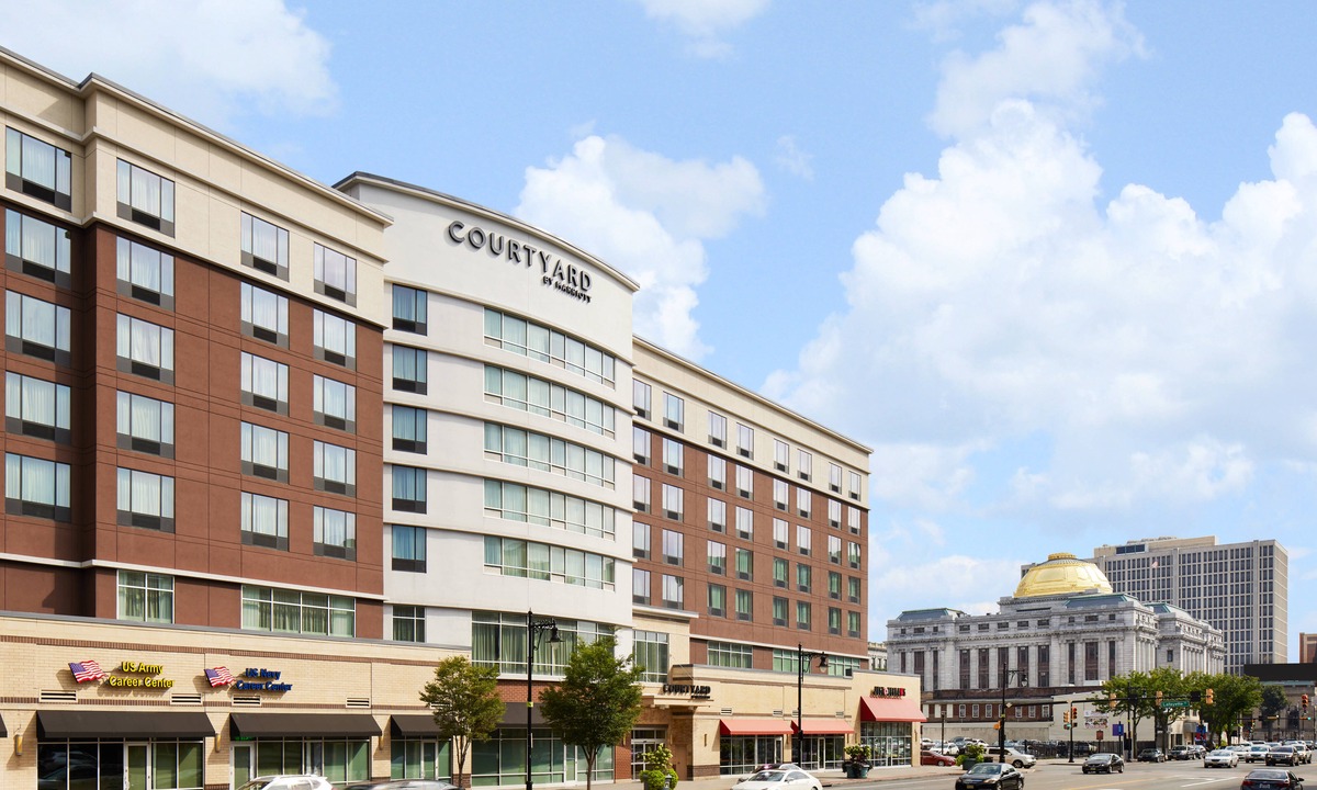 Downtown Newark Hotel | Courtyard by Marriott Newark Downtown