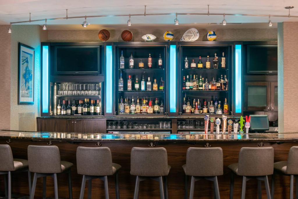 Newark Hotel | Courtyard by Marriott Newark-University of Delaware