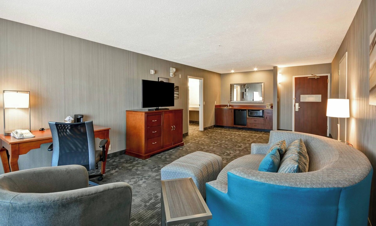 Springfield Hotel | Courtyard by Marriott Springfield