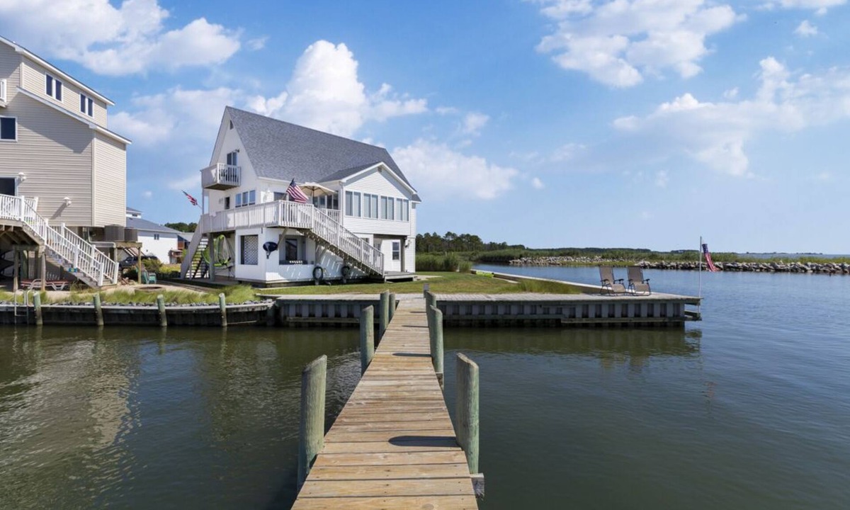 Captain's Cove House | Coves Point by Seaside Vacations & Sales