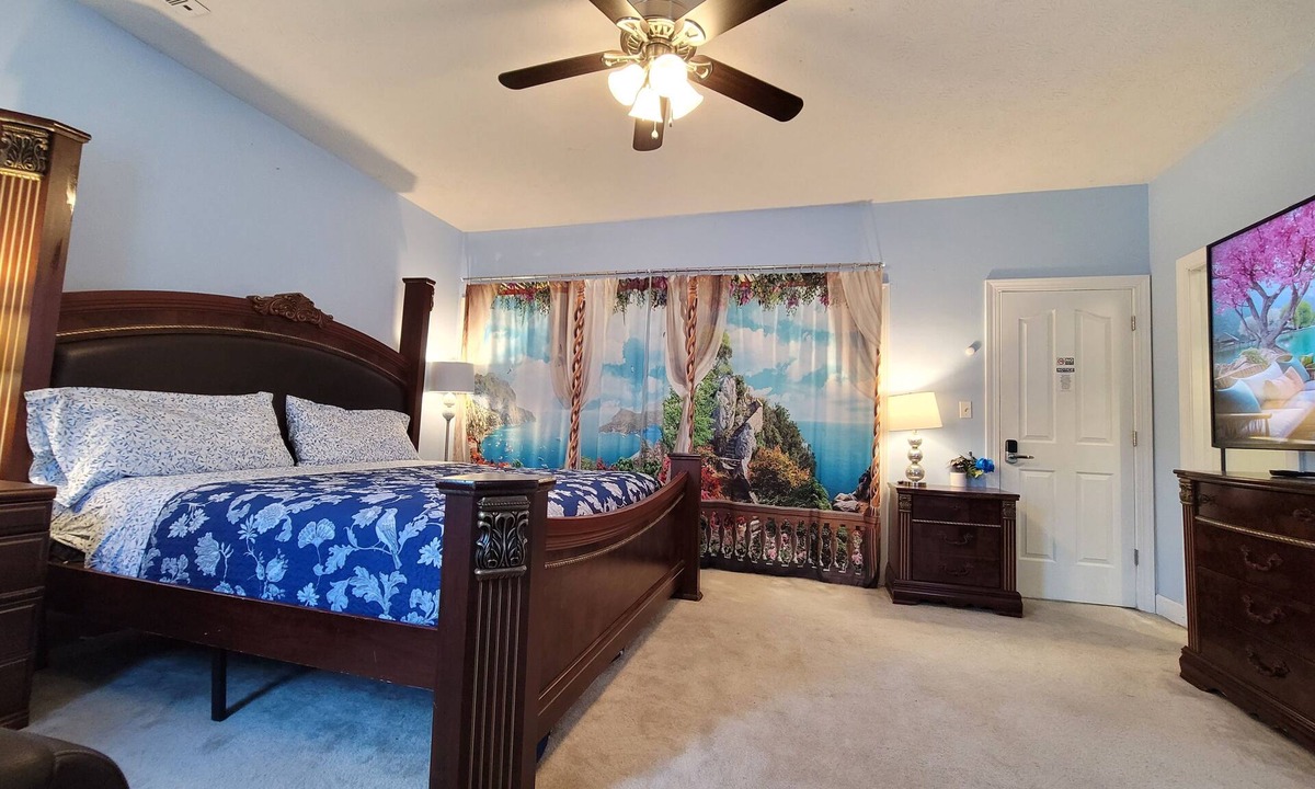 Hampton Hotel | Cozy 1-bedroom hotel suite with AC, WiFi in delightful Hampton