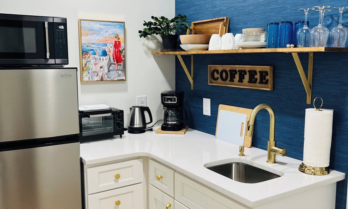 Lewes Apartment | Cozy 1-bedroom room with a view apartment in charming Lewes with WiFi, AC
