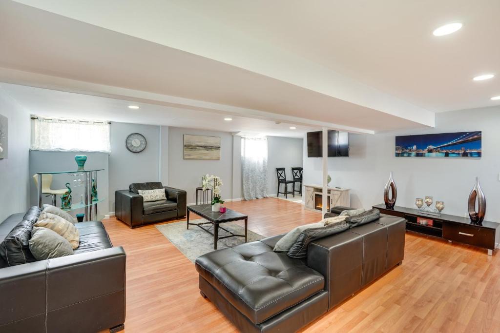 Loudonville Apartment | Cozy Albany Vacation Rental ~ 5 Mi to Downtown!