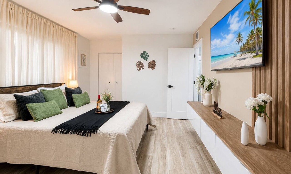 Pembroke Pines Apartment | Cozy Apartment , Air Conditioning , King Bed , Free Parking