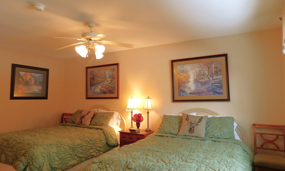 Bigfork Condo | Cozy Bigfork Condo