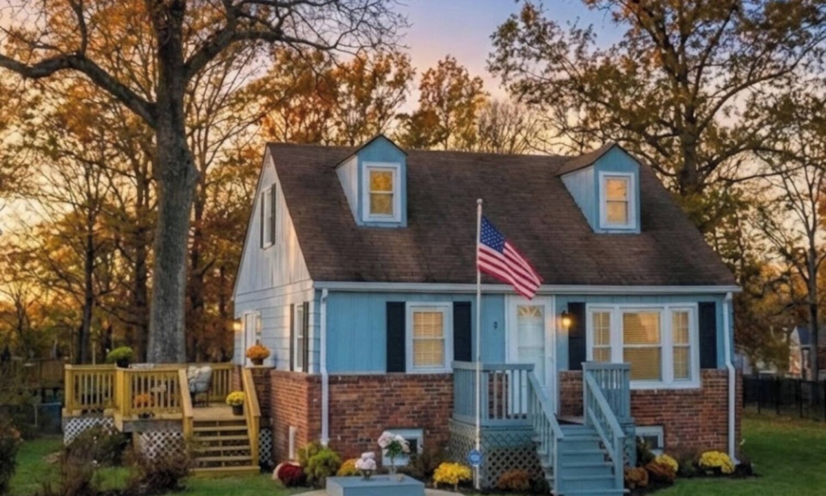 Franconia House | Cozy, Charming Cape Home near DC