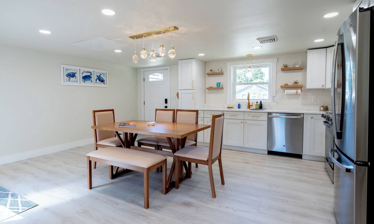 Villas House | Cozy Dog-Friendly Cape May Escape- Short Walk to Beach