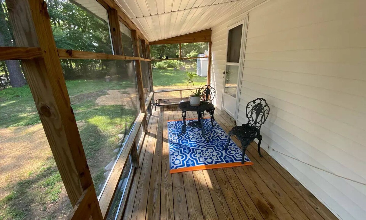 Issue Cottage | Cozy Farm Cottage in the DMV