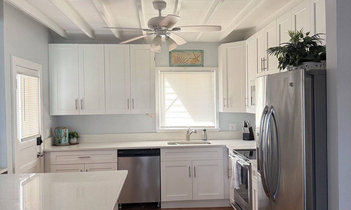 Lake Worth Cottage | Cozy, historic, 3-bedroom House on the intercostal in Lake Worth Beach