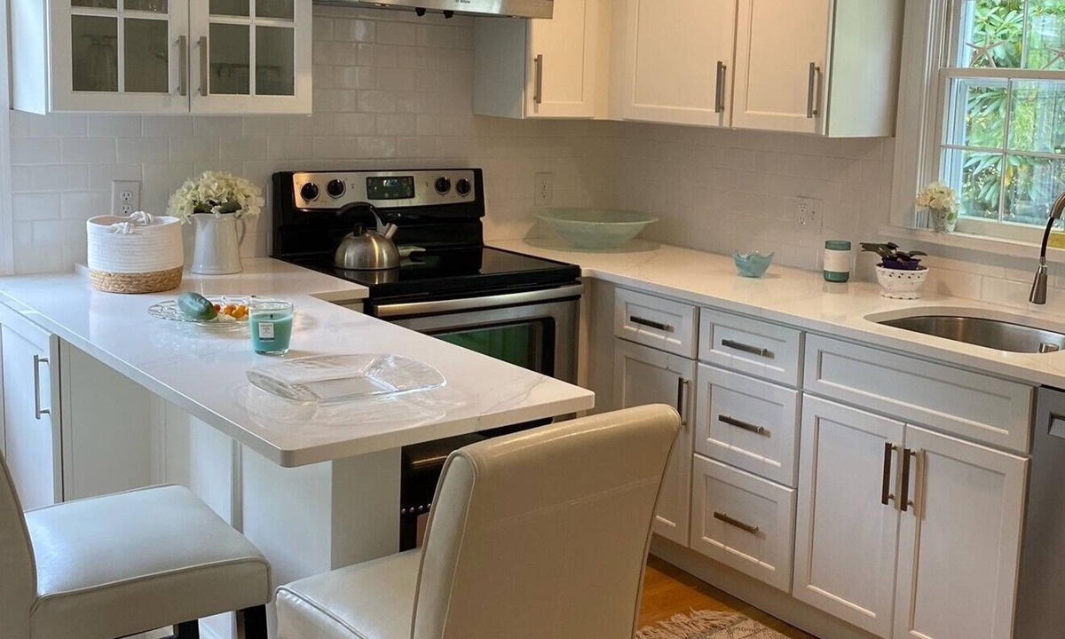 Sandwich House | Cozy home, less than a mile to Town Neck Beach, near canal, shops, & dining