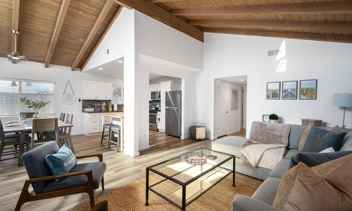 Oxnard Shores House | Cozy Modern Beach Home in Oxnard Shores