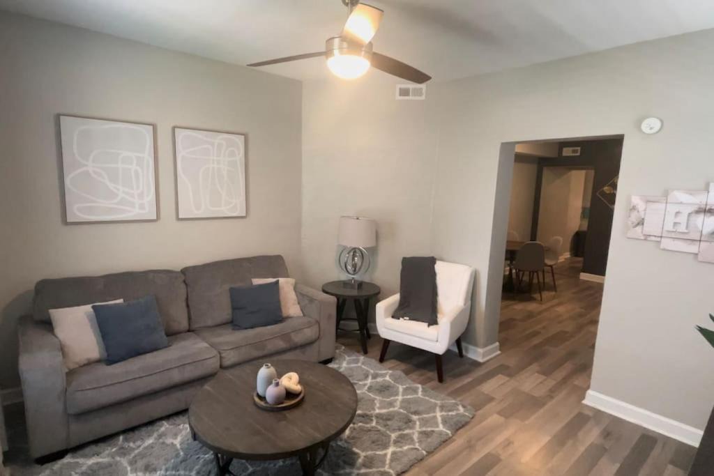 Portsmouth House | Cozy Portsmouth Retreat 2BR 1BA