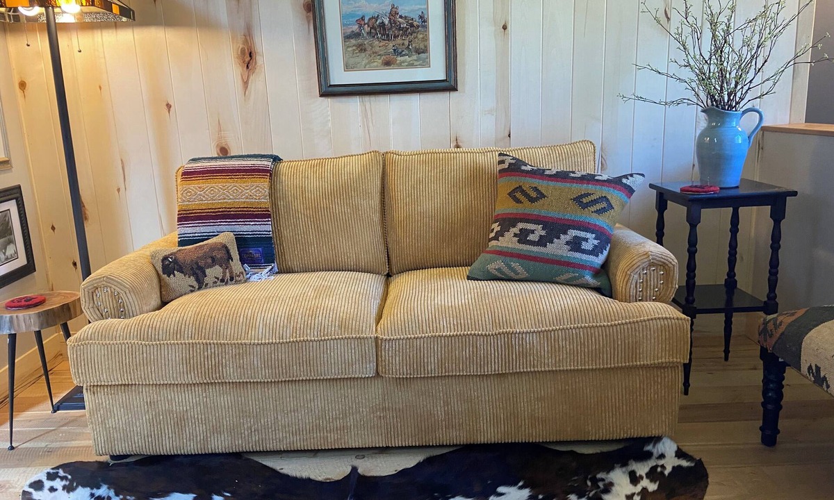 Columbia Falls Apartment | Cozy Ranch Setting Apartment Only 20 Minutes to Glacier National Park