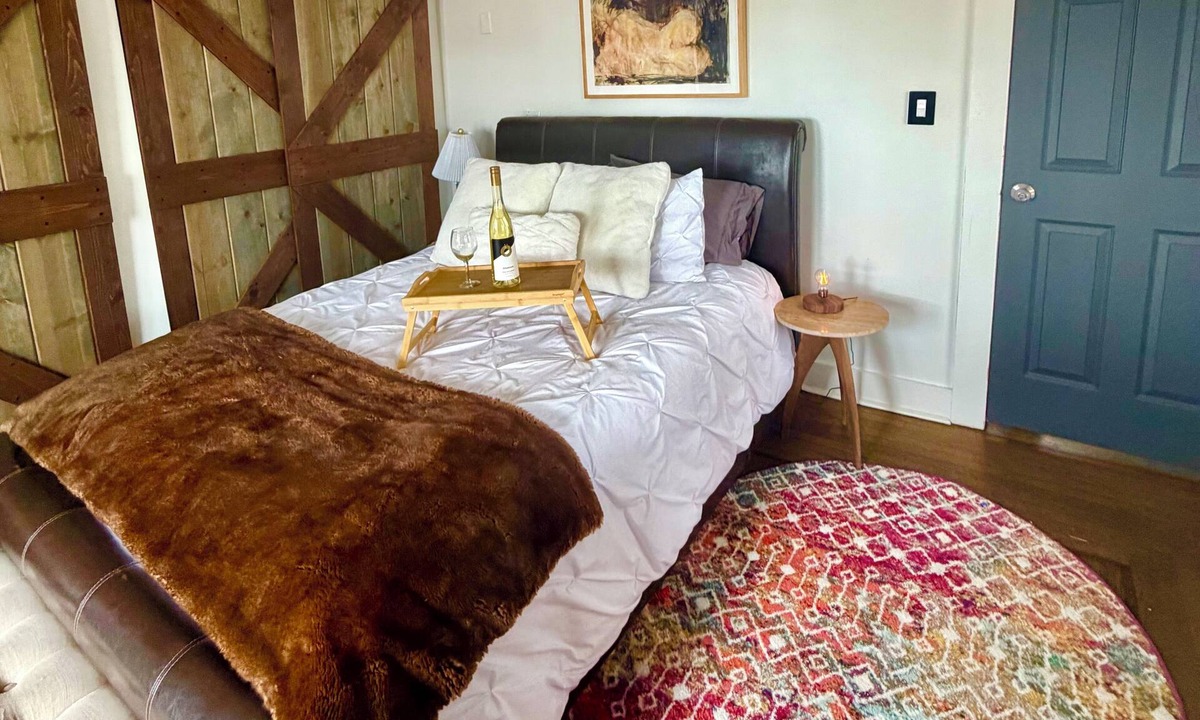 Tarrytown Apartment | Cozy room in charming Tarrytown home, easy NYC train access