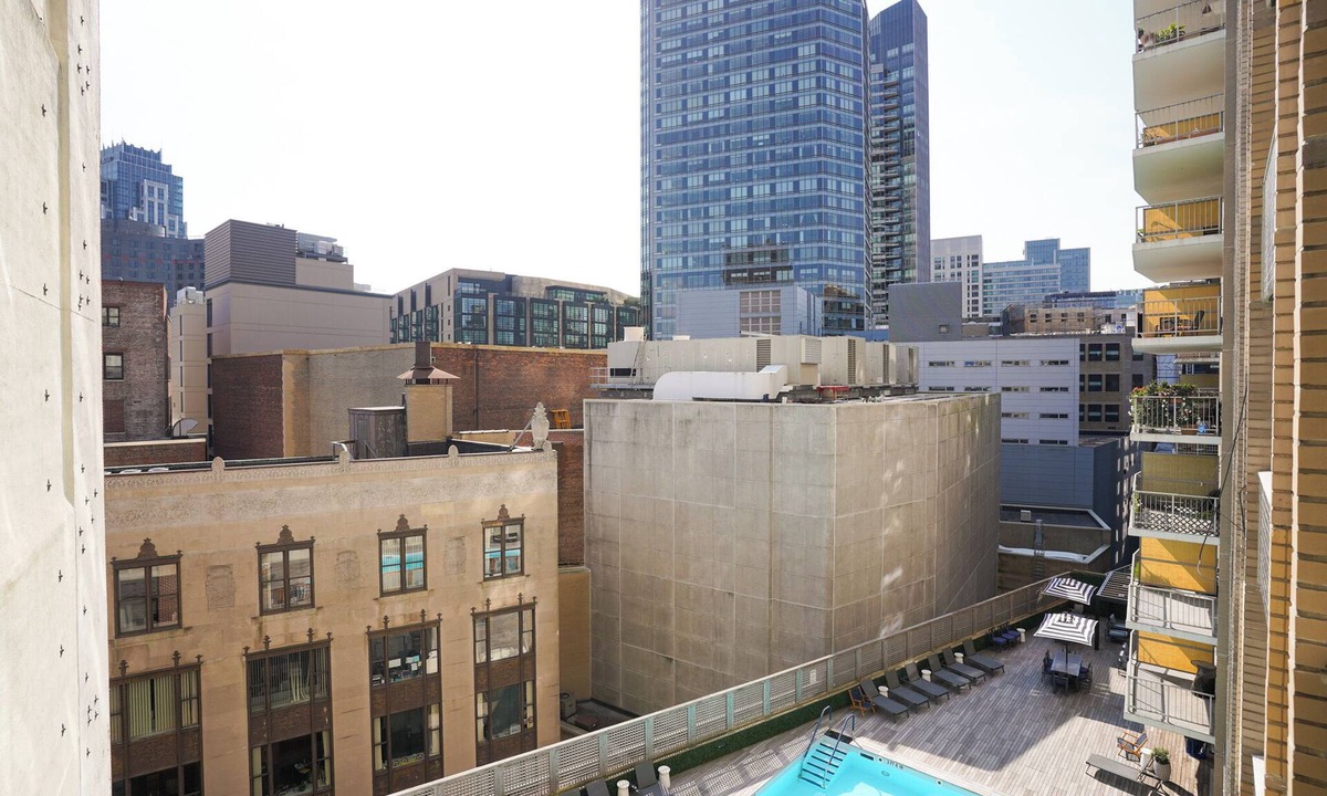 Downtown Boston Condo | Cozy spacious private bedroom with private bathroom in the heart of Boston