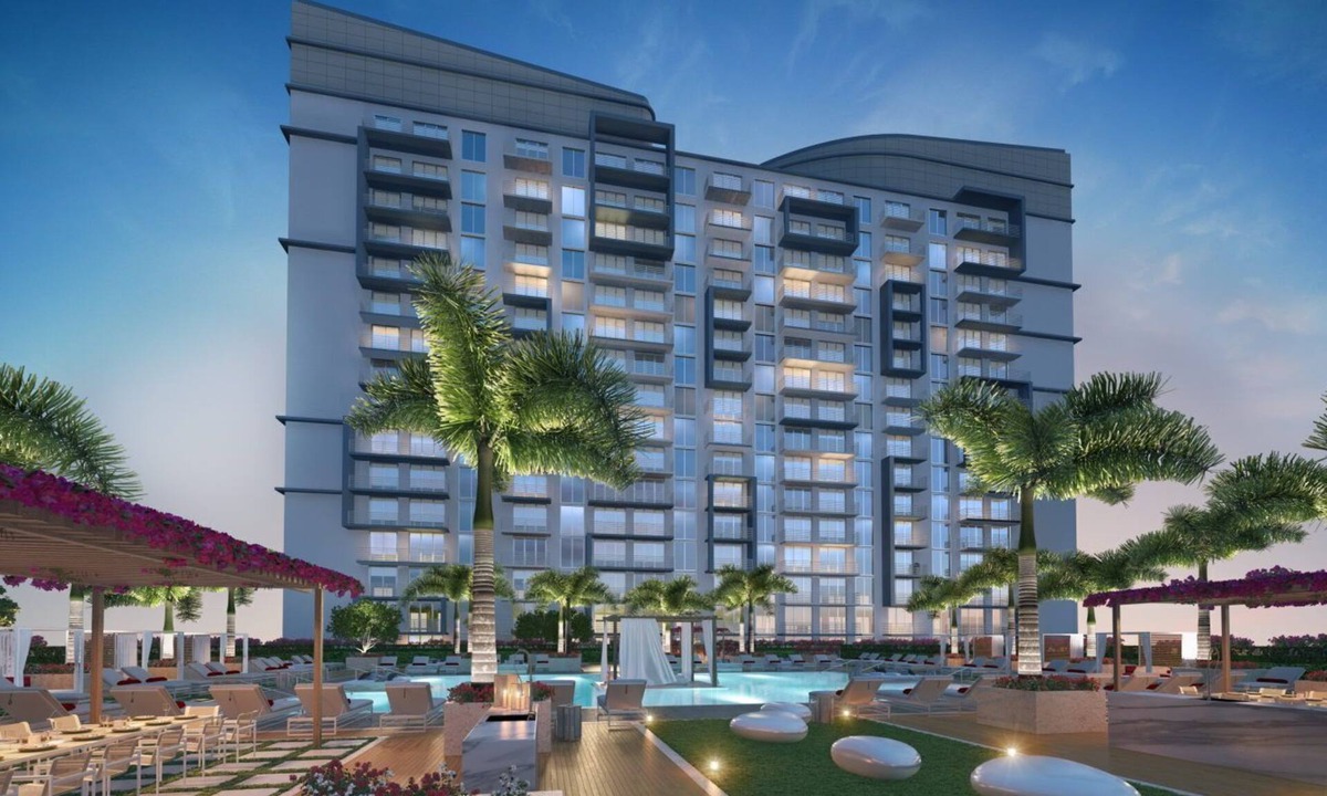 Doral Apartment | Cozy Studio Suite | Partial Golf Views & Pool