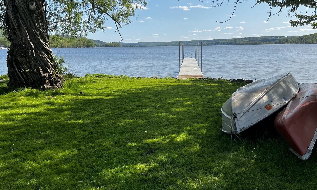 Richfield Springs House | Cozy three bedroom cottage on Lake Canadarago