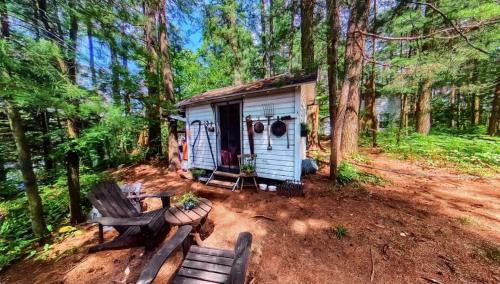 Brantingham House | Cozy Tiny House Perfect for Fishing and Water Sports on Brantingham Lake, NY