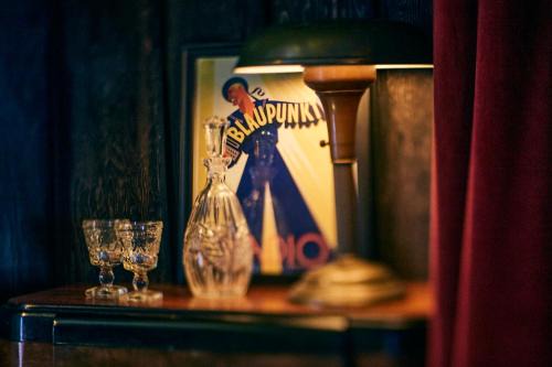 Commercial Street House | Crew's Quarters Boarding House - Caters to Men