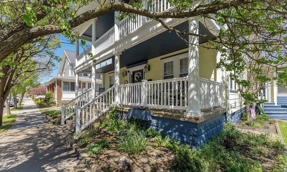 Wildwood Crest Apartment | Crocus by the Sea Ocean Serenade close to everything free beach and pet friendly