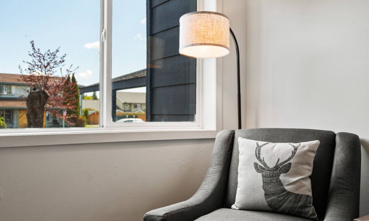 Columbia Falls Villa | Cute Condo Minutes from Downtown Columbia Falls