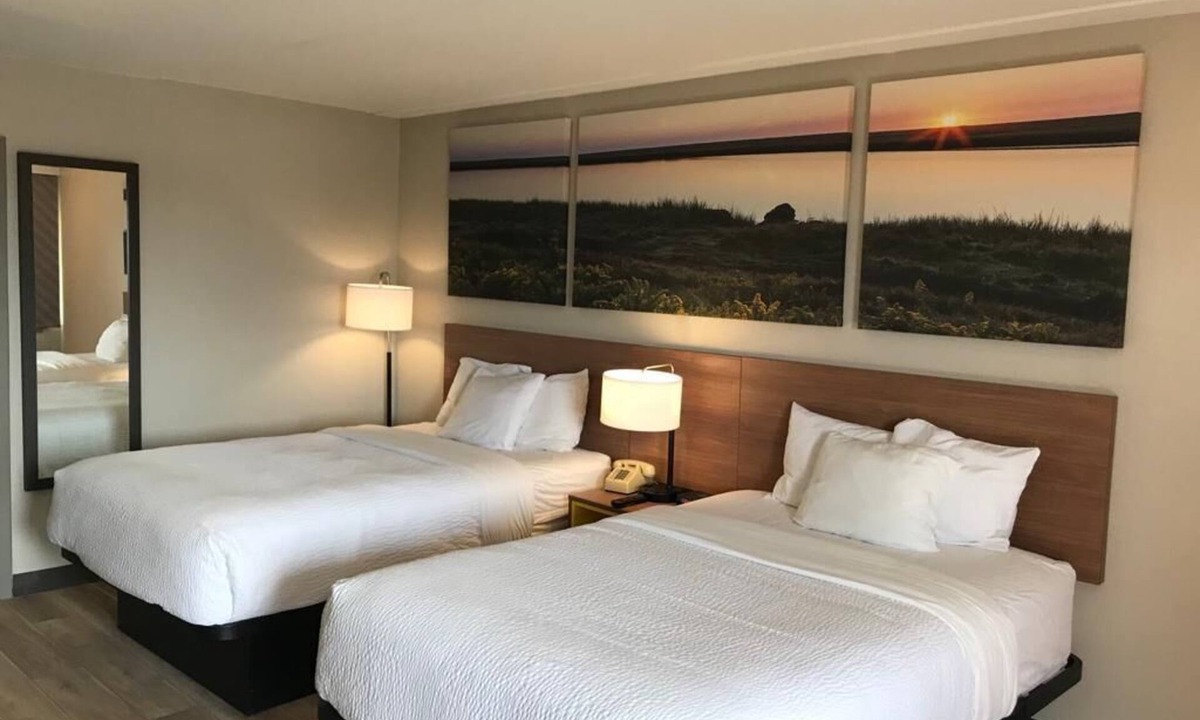 Vineland Hotel | Days Inn by Wyndham Vineland
