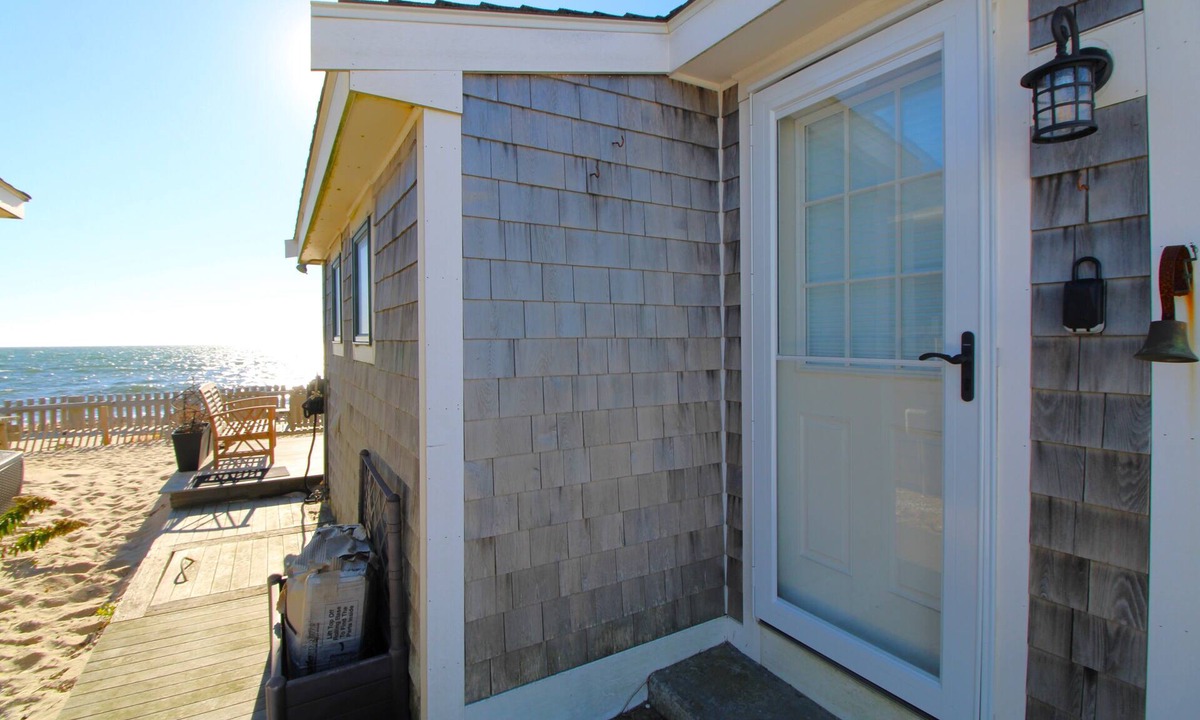 North Truro Cottage | Decadent Beachside Cottage 50 Feet to Waters Edge (2393)