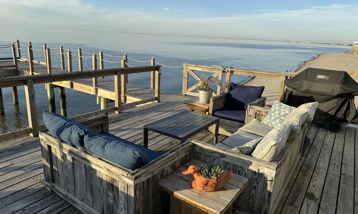Green Creek House | Delaware Bay Front Property- for nature enthusiasts and family time