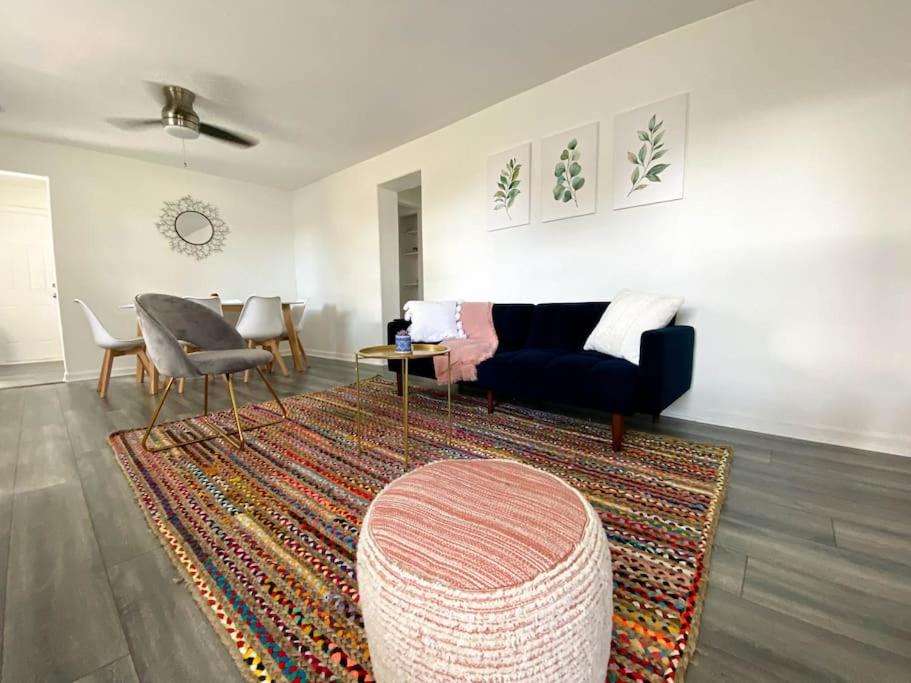 Delray Beach House | Delray Beach amazing house fits up to 8 people, works best for 5 - At Av 344