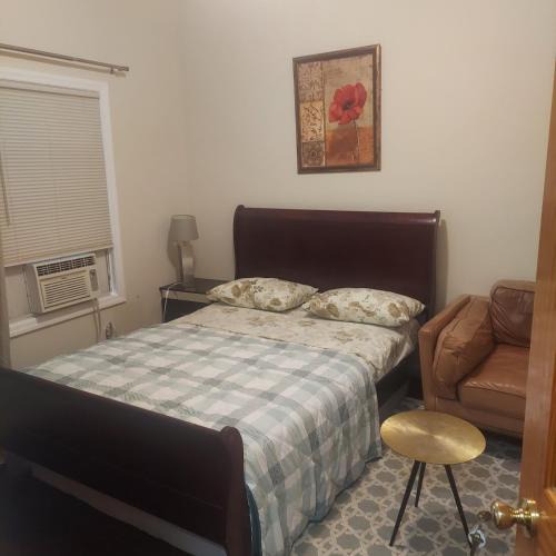 Jersey City Hostel | Deluxe Room E