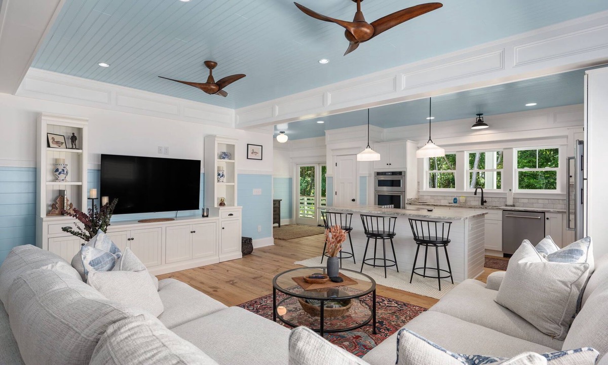 Harbinger House | Discover this stunning award-winning luxury 4br & 3.5 bath home in the OBX