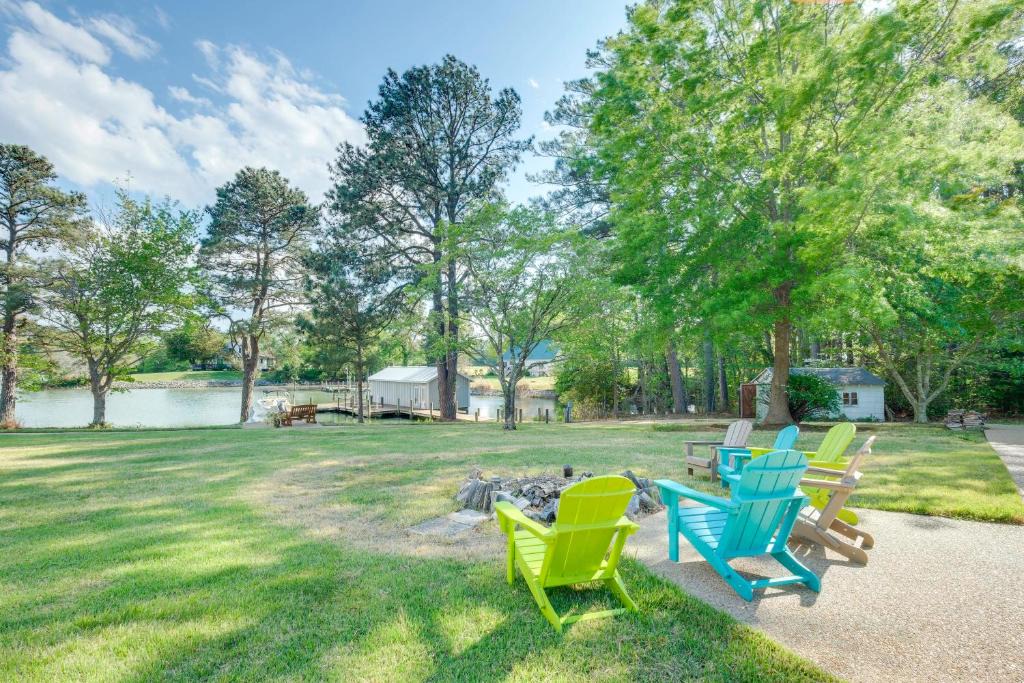 Edwardsville House | Dock Access! Family Retreat on the Little Wicomico