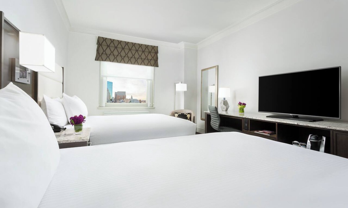 Downtown Boston Hotel | Downtown Boston Stay: Hotel with Comfort-Focused Room | Near Public Garden