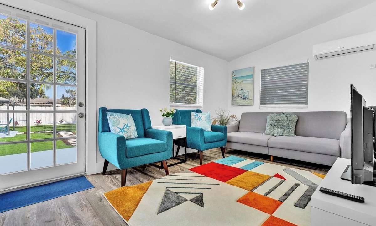 Dania Beach House | Dreamy Hollywood Beach Escape | Fire Pit