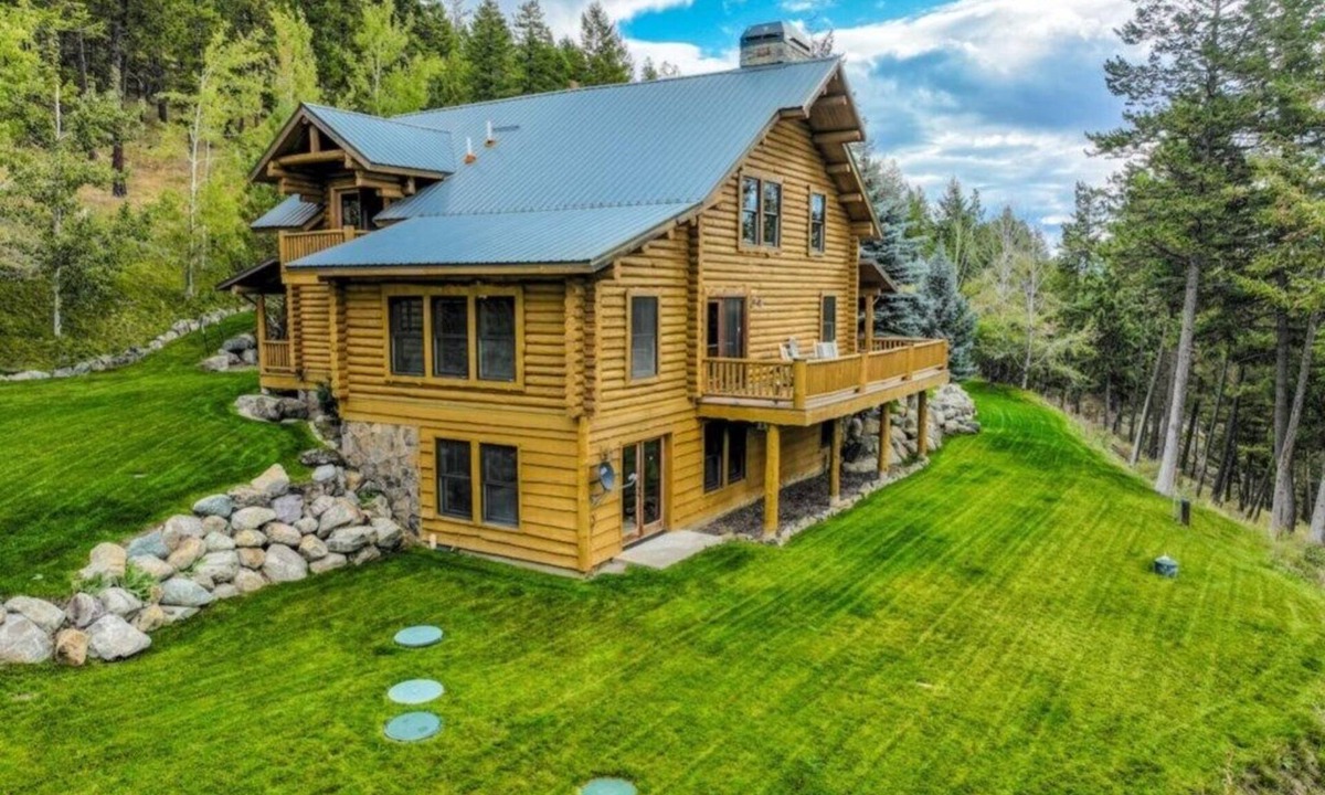 Lakeside House | Eagles Landing Lodge in Lakeside
