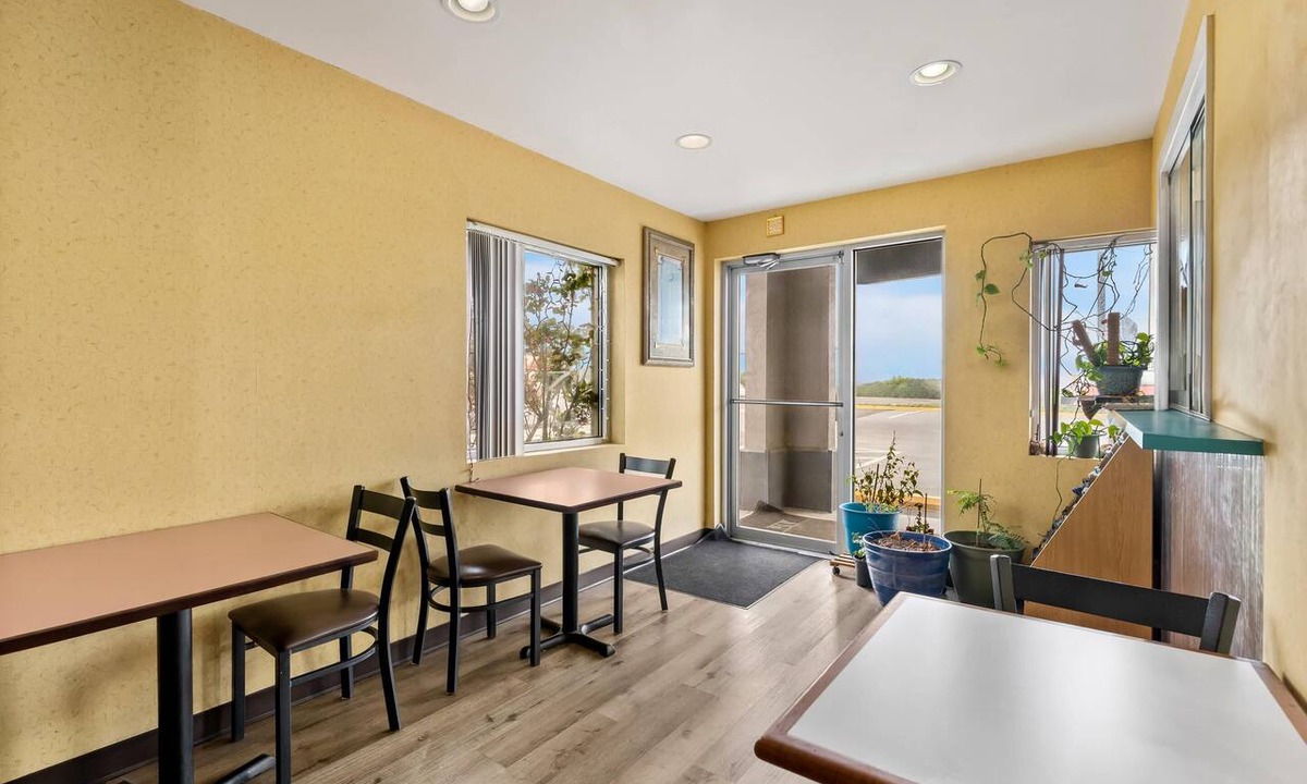Fredericksburg Hotel | Econo Lodge Fredericksburg near I-95