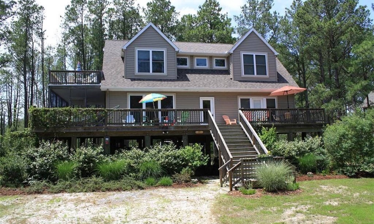 Piney Island House | Edie's Folly - Water View -Screen Porch-NO LINENS AND TOWELS PROVIDED