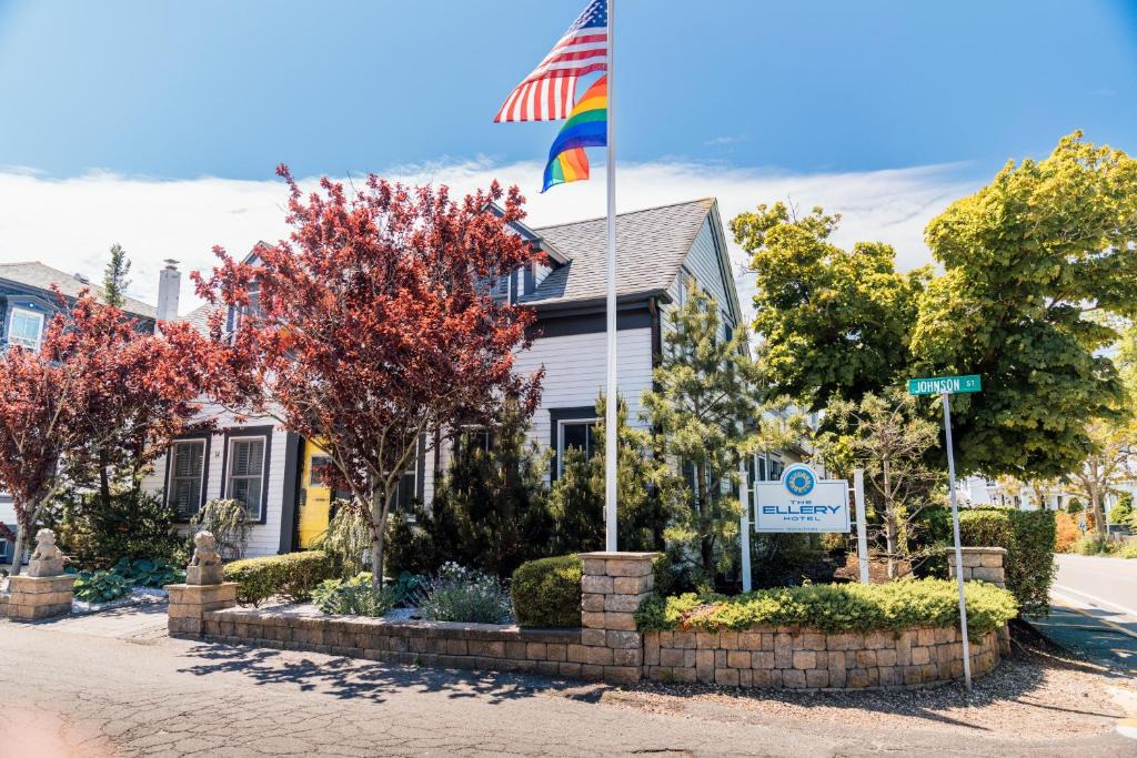 Provincetown Hotel | Ellery Hotel Provincetown