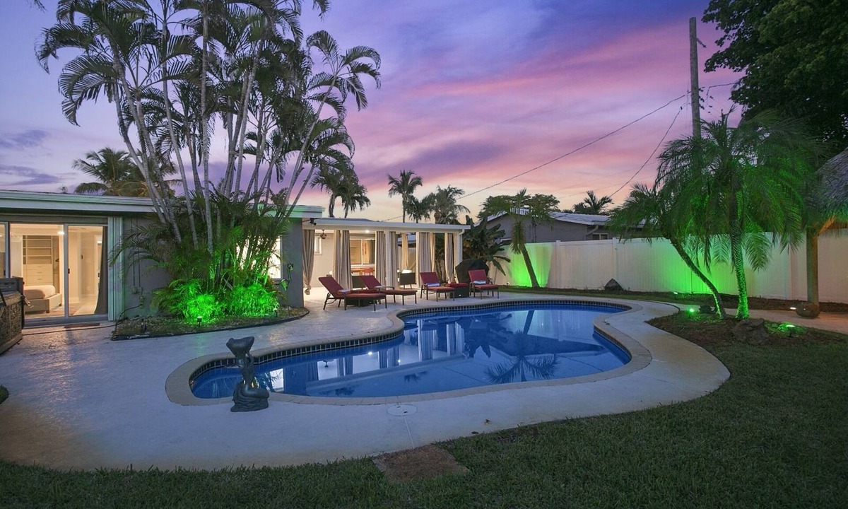 Coral Shores House | Emerald Palms - Heated Pool/Spa Home with a Perfect Location!