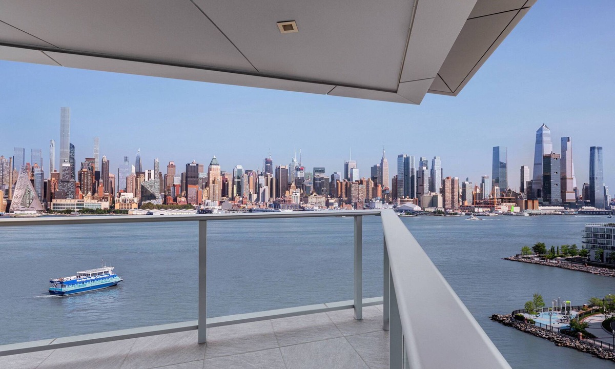 Weehawken Hotel | Envue, Autograph Collection