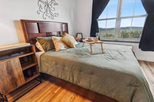 Edray House | ES326 Super Cute Village Studio Condo Slope View
