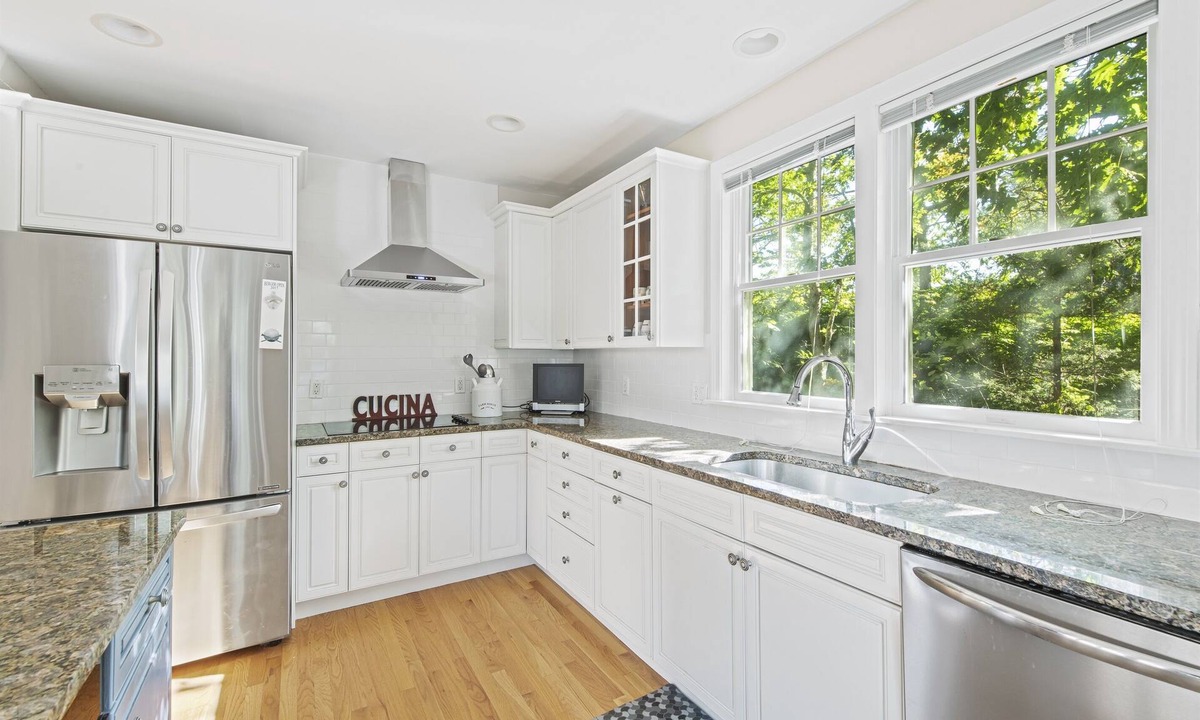 New Seabury House | Escape to Summer by the Sea * Luxury New Seabury Retreat