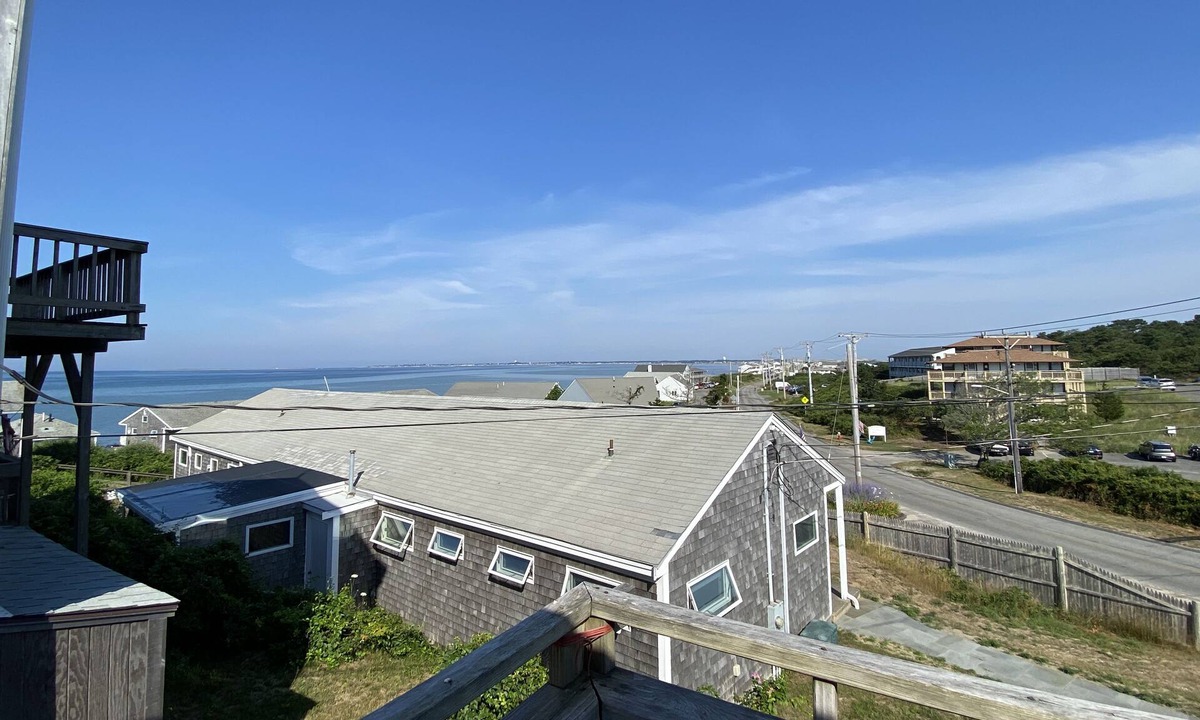 North Truro Condo | ESCAPE TO THE CAPE! 2 Weeks in July Still Open!
