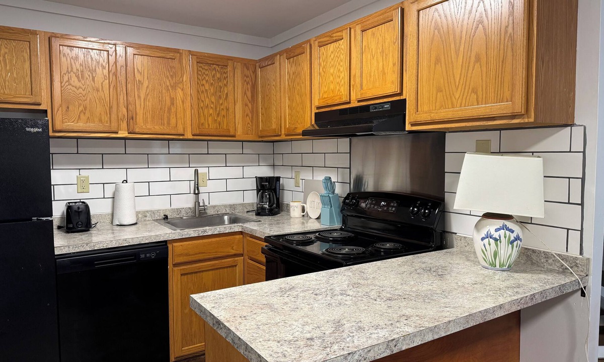 Dover Condo | Extended stay - 2-bedroom 1.5 bath condo in Dover