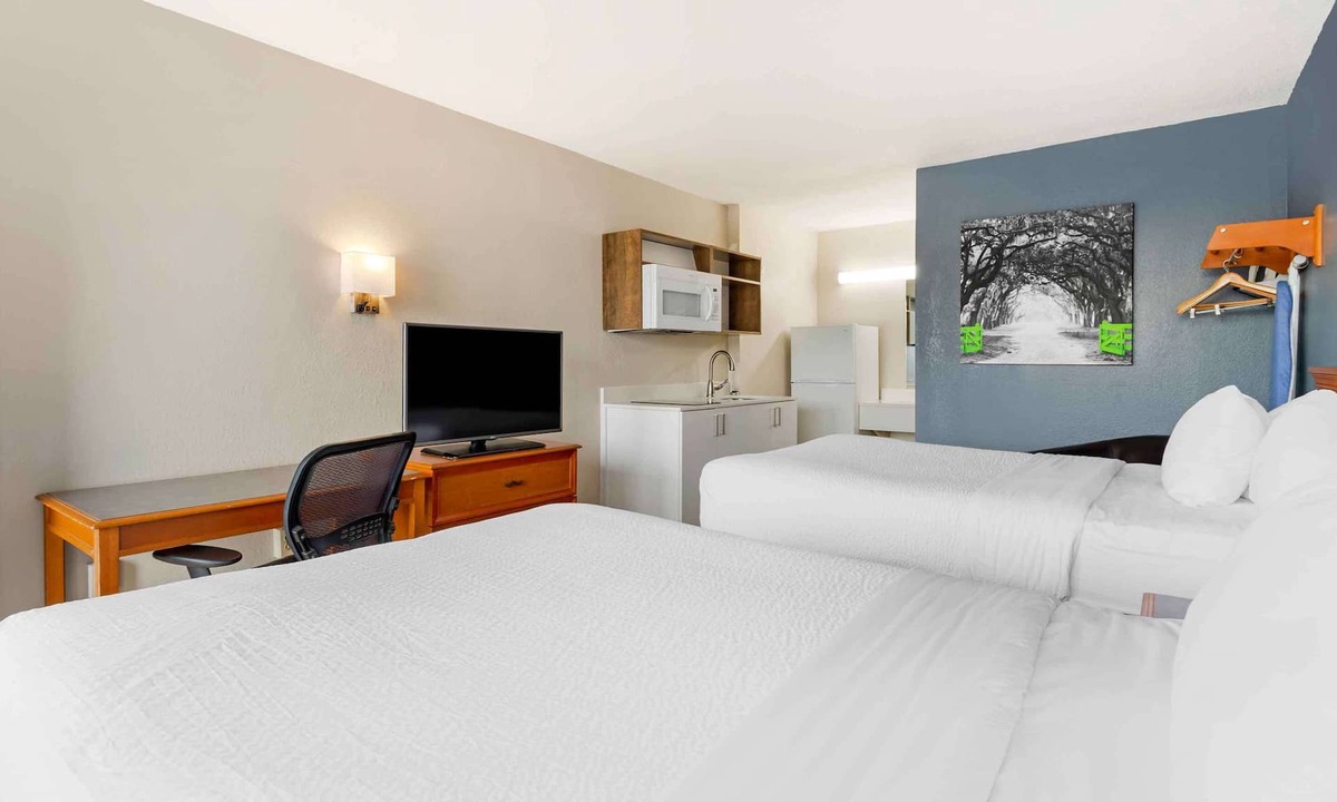 Bristol Hotel | Extended Stay America Suites - Bristol