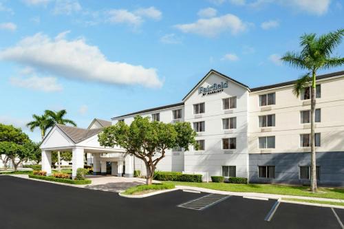Boca Raton Hotel | Fairfield Inn & Suites Boca Raton