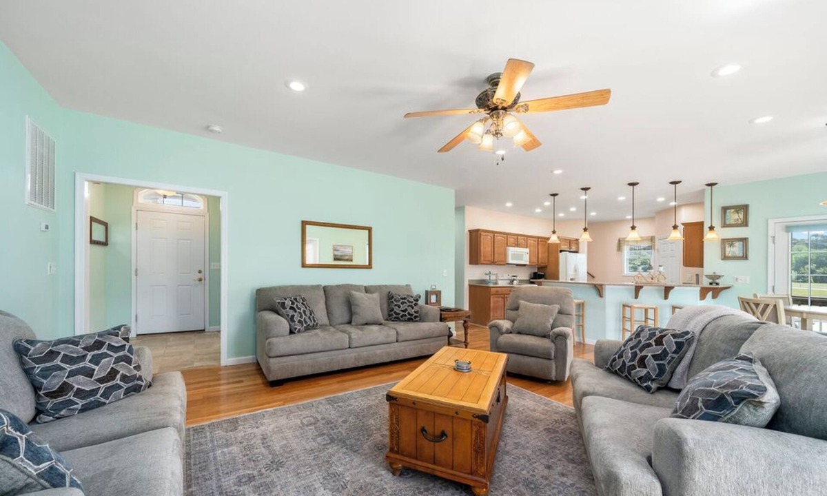 Captain's Cove House | Fairway Stay by Seaside Vacations & Sales