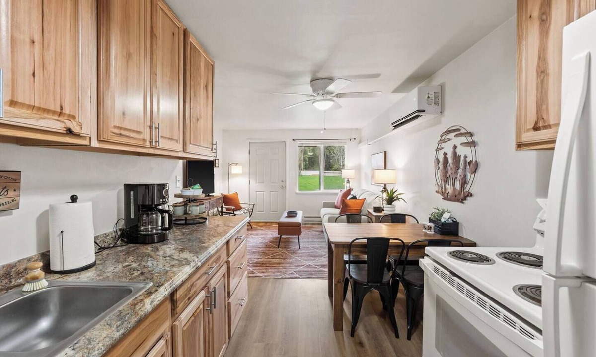 Columbia Falls Apartment | Family Basecamp near Glacier w/Pickleball Court
